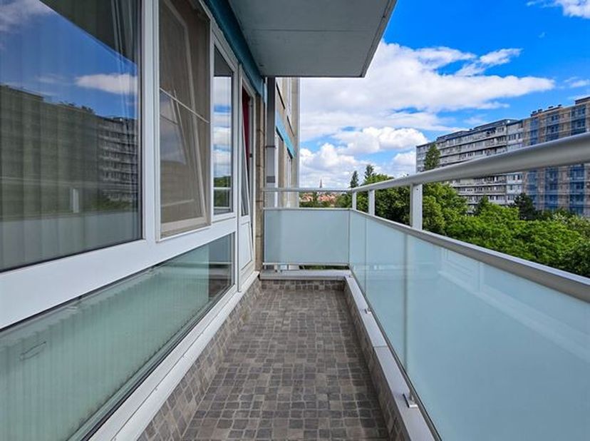 REF 7393 - Avenue Frans van Kalken 5 / 67, 1070 Anderlecht&lt;br /&gt;
En plein coeur du quartier Veeweide à Anderlecht, dans la résidence &quot;L&#039;Aurore&quot; (pavil