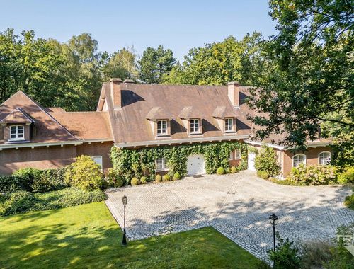                                         Uitzonderlijke woning te koop in Braine-l'Alleud, € 2.195.000
