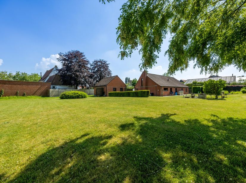 Maison à vendre
                    à 8540 Deerlijk