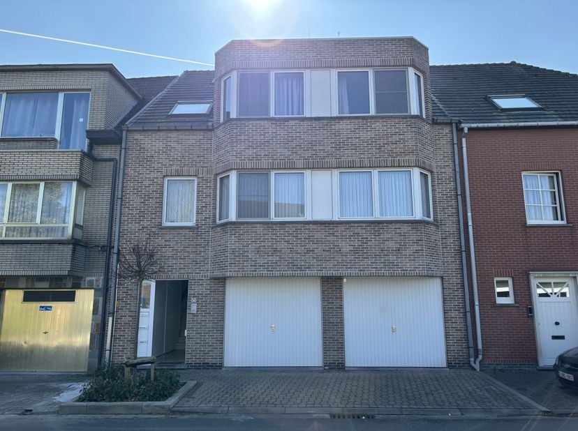 Appartement à louer
                    à 9300 Aalst