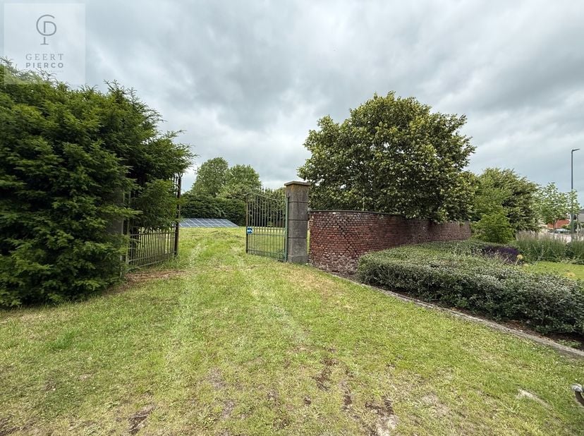 Terrain à vendre
                    à 3400 Neerwinden