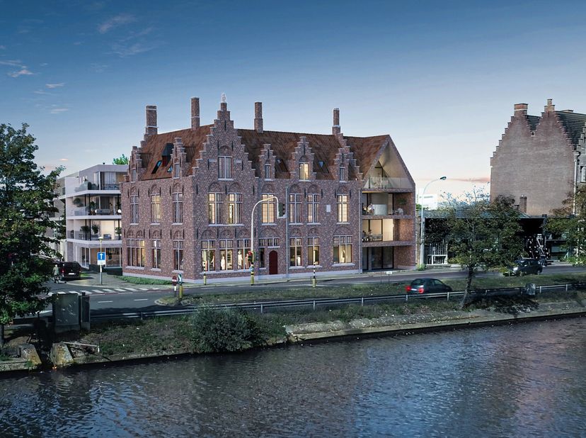 Appartement te koop
                    in 8000 Sint-Pieters