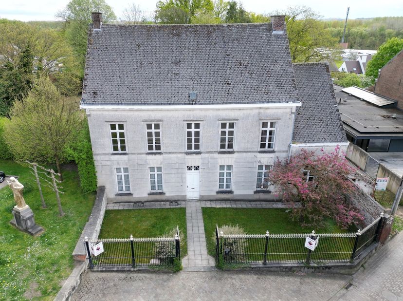 Maison à vendre
                    à 9310 Moorsel