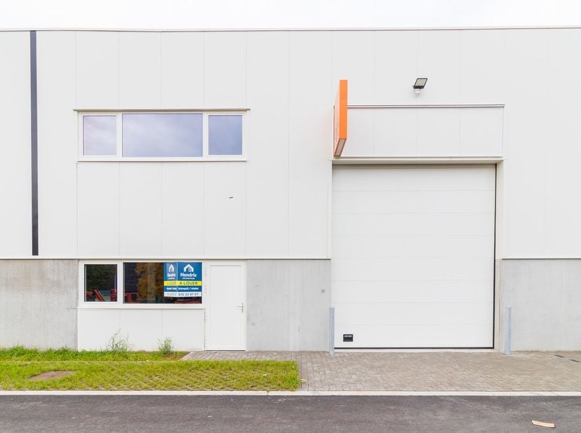 &#039;&#039;Nivelles Nord Green Business Park&#039;&#039; situé sur l&#039;ancien circuit automobile de Nivelles au sein du zoning des Portes de l&#039;Europe. A 5 min du ring de B