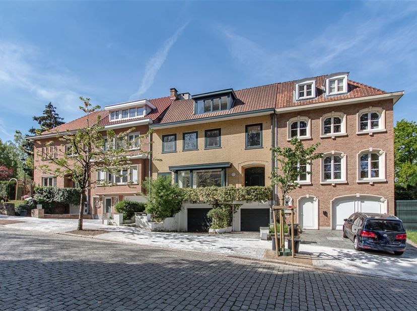 Chant d&#039;Oiseau - Parc de la Woluwe - Exceptionnelle situation au coeur d&#039;une rue prestigieuse du plus prisé des quartiers de WSP, où se niche cette ma
