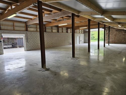                                         Commercieel Gebouw te huur in Opglabbeek, € 1.465
