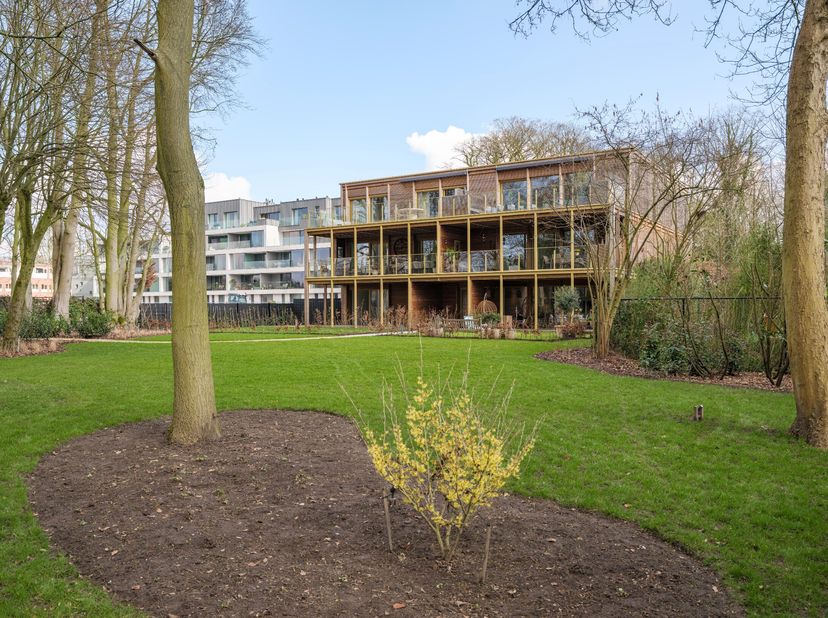 Laatste beschikbare appartement in een kleinschalig nieuwbouwproject van slechts 6 luxe appartementen ontworpen door gerenommeerd architect Giuseppe F