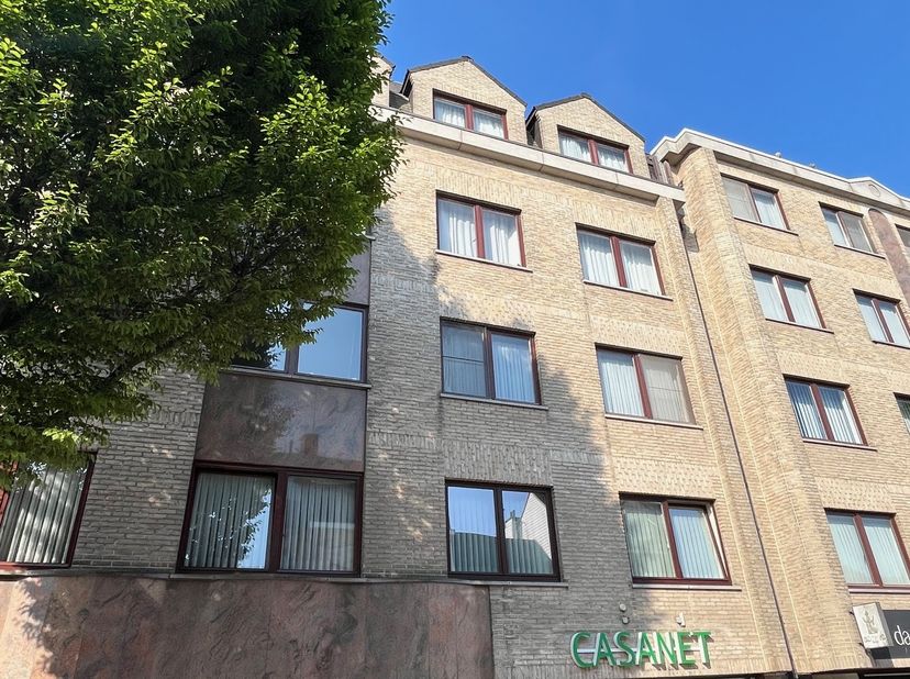 Appartement à vendre
                    à 1730 Asse