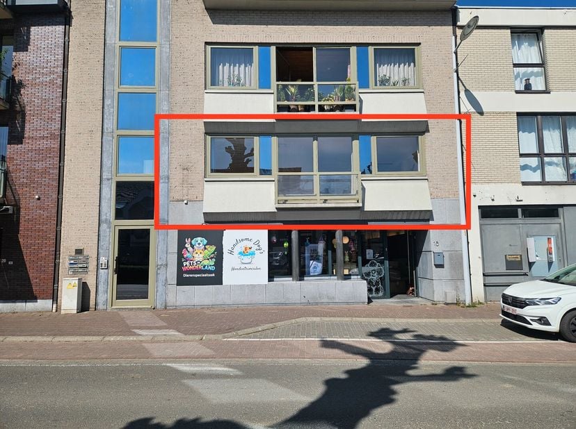 Appartement à louer
                    à 9550 Herzele