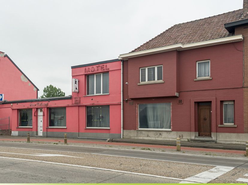 Bien professionnel à vendre
                    à 3800 Brustem