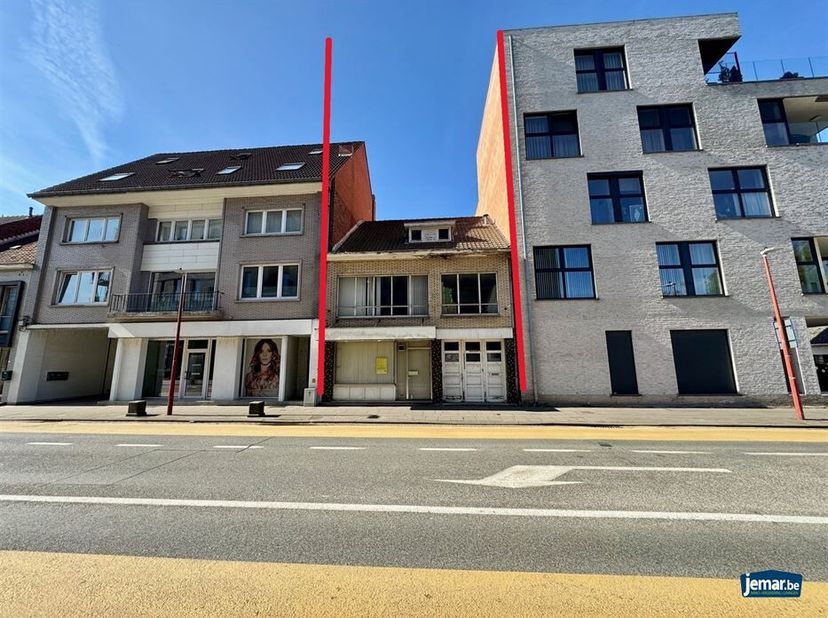 Projectgrond te koop op topligging in Maasmechelen  Joseph Smeetslaan 8.&lt;br /&gt;
Uitstekende investeringsopportuniteit in het centrum van een groeiende