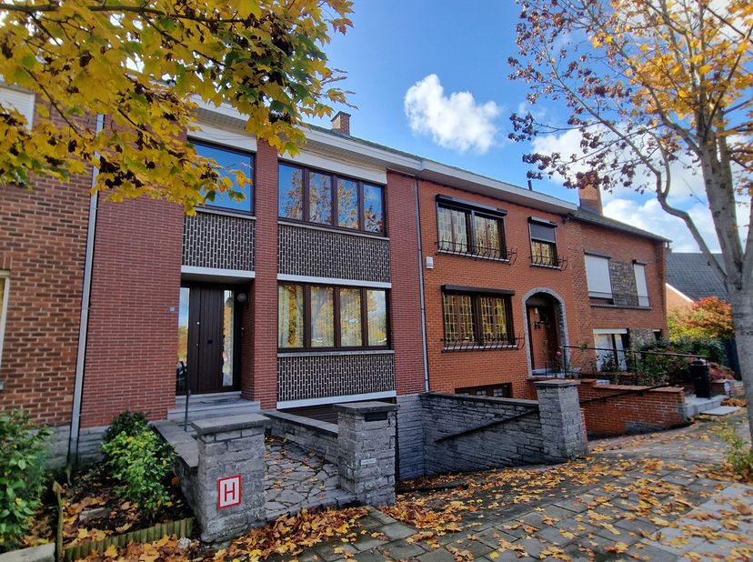 Huis te koop
                    in 7800 Ath