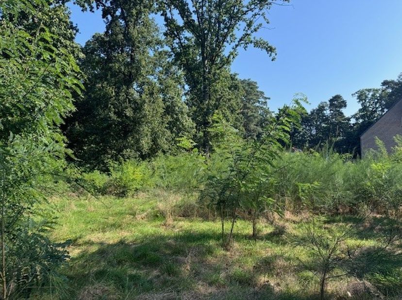 Prachtig perceel bouwgrond voor het optrekken van een villa in een residentiële en beboste omgeving gelegen in Tremelo .&lt;br /&gt;
&lt;br /&gt;
Deze bouwgrond i