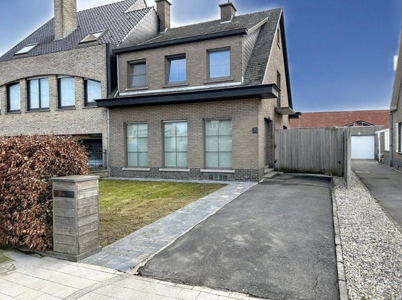 Maison à vendre
                    à 8560 Wevelgem