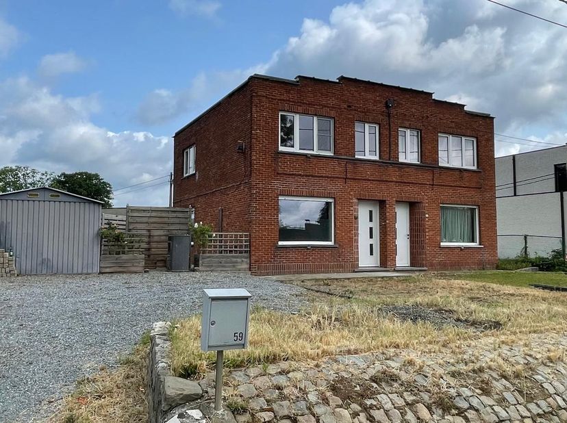 Maison à louer
                    à 2220 Heist-op-den-Berg
