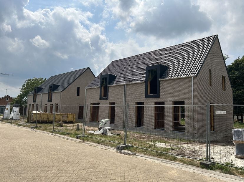 5 Eigentijdse en energiezuinige woningen (Epeil 10) op gunstige locatie in Ravels&lt;br /&gt;
Gunstig gelegen in een kindvriendelijke en rustige verkaveling