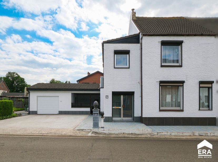Maison à vendre
                    à 3600 Genk