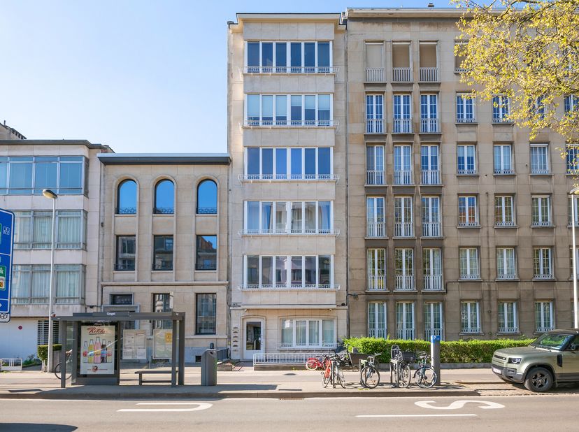 Appartement à vendre
                    à 2018 Antwerpen