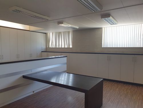                                         Kantoorruimte te huur in Heusden, € 580
