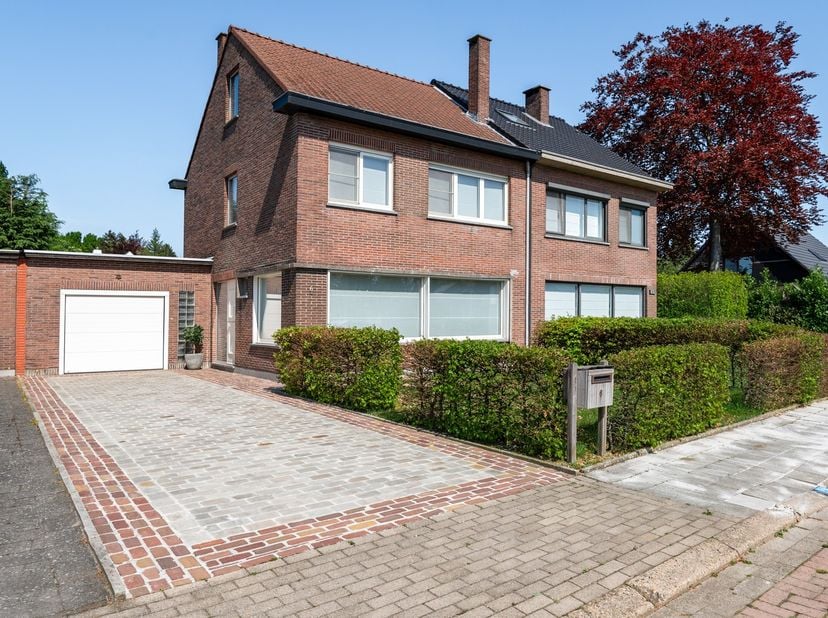 Maison à vendre
                    à 2500 Lier