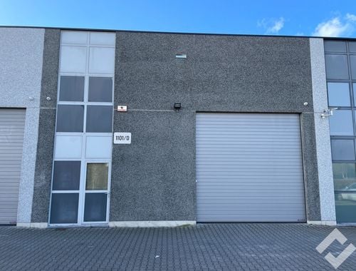                                         Bâtiment d’entreprise à louer à Dessel, € 1.450
