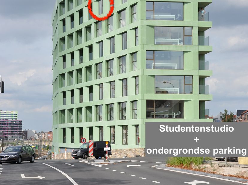 Unique à Louvain : Trendy Student Studio avec sa propre place de parking !&lt;br /&gt;
&lt;br /&gt;
Ce nouveau studio étudiant est situé au sixième étage de la ré