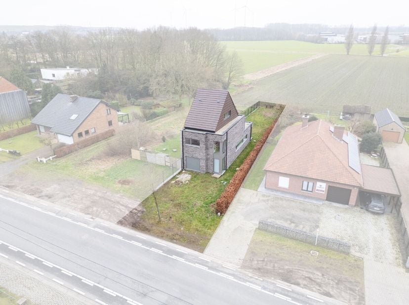 !!! PRIJS INCLUSIEF BTW &amp; REGISTRATIERECHTEN !!!LiggingWelkom in deze prachtige nieuwbouwwoning te Assenede. Deze unieke kans biedt u alles wat u zoek