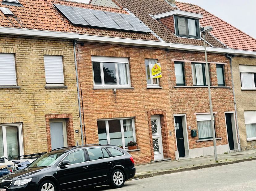Maison à vendre
                    à 8000 Sint-Pieters