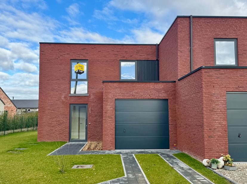 Huis te koop
                    in 8740 Egem