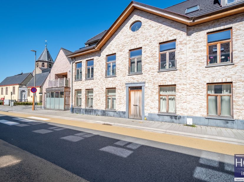 Appartement à vendre
                    à 9750 Ouwegem
