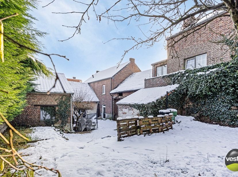 Bien professionnel à vendre
                    à 3690 Zutendaal