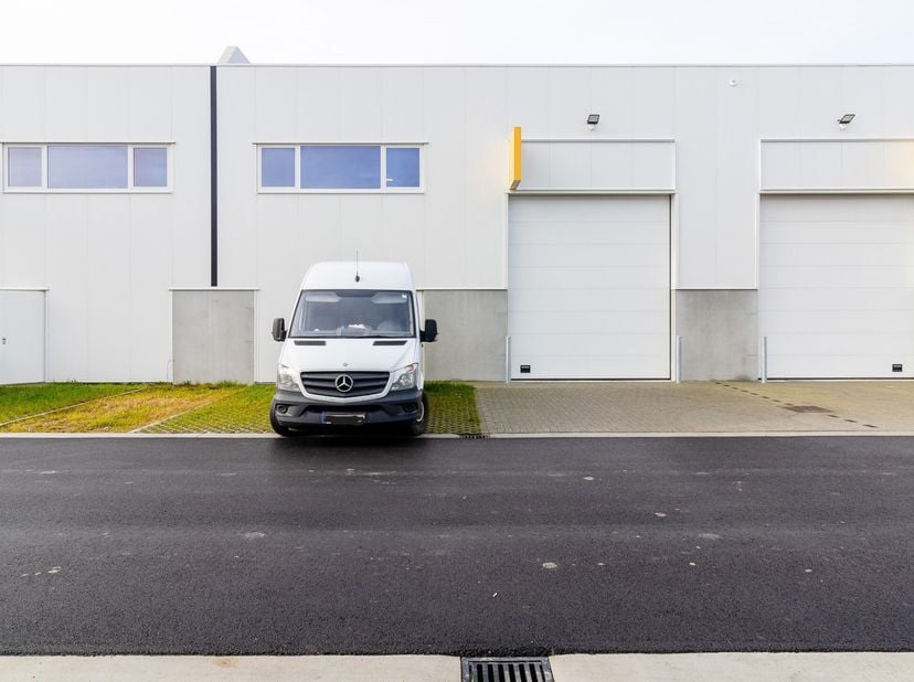 &#039;&#039;Nivelles Nord Green Business Park&#039;&#039; situé sur l&#039;ancien circuit automobile de Nivelles au sein du zoning des Portes de l&#039;Europe. A 5 min du ring de B