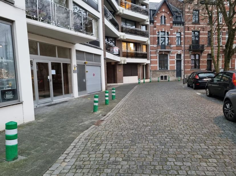 Garage à louer
                    à 3500 Hasselt