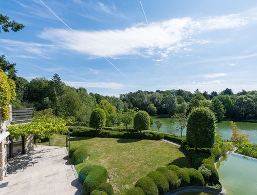                                         Maison à louer à Rhode-Saint-Genèse, € 13.750

