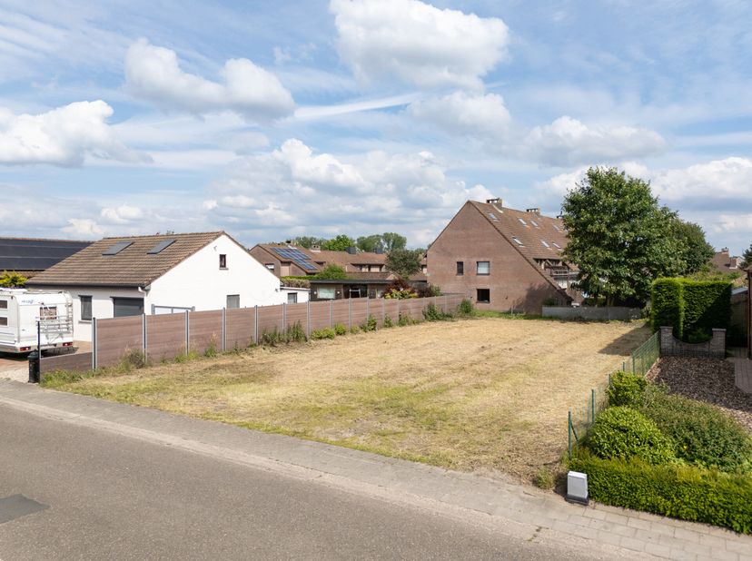 Terrain à vendre
                    à 2880 Bornem