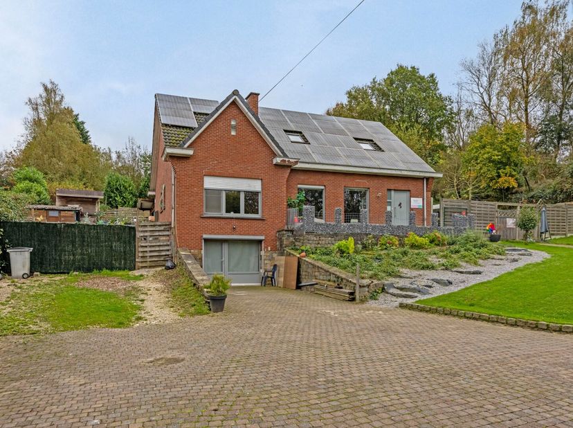 DIT IS EEN VANAFPRIJS.&lt;br /&gt;
Deze ruime villa is gelegen in een groene omgeving te Bertem vlakbij Bertembos. De locatie is top: tussen het groen en vl