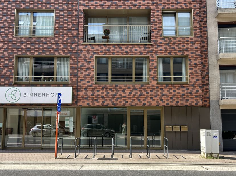 Bien professionnel à louer
                    à 8800 Roeselare