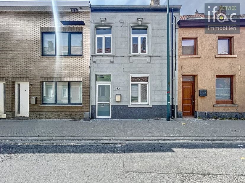Maison accueillante et caractéristique avec terrasse agréable dans le centre de Tervuren, à quelques pas du marché, du parc, de l&#039;arrêt de tram, des m