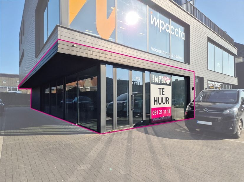 Bien professionnel à louer
                    à 8800 Roeselare