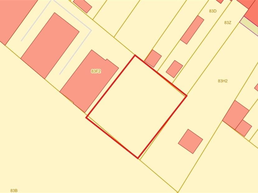 Garage à vendre
                    à 2500 Lier