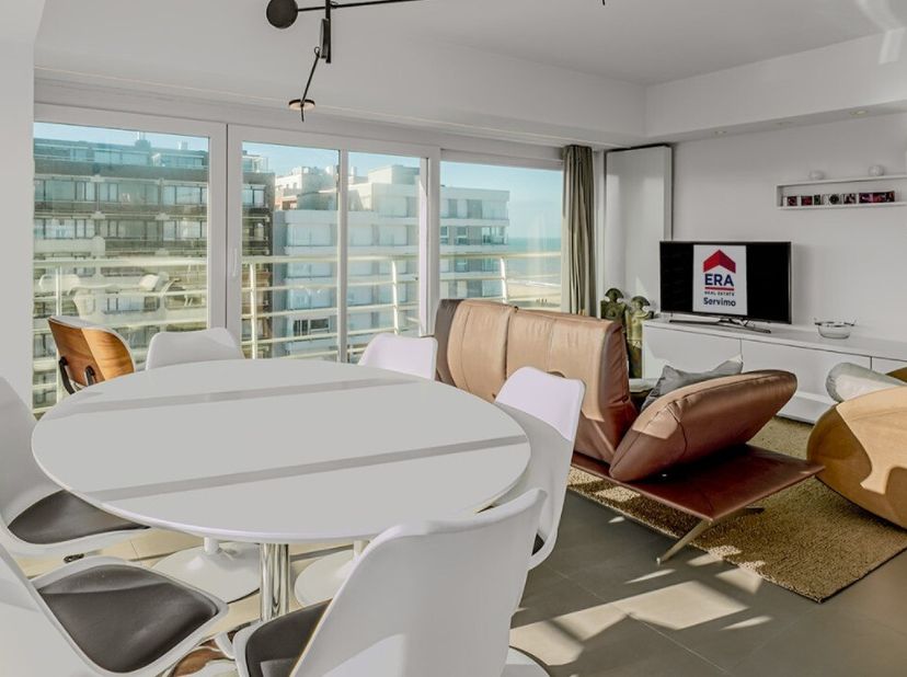 Appartement avec vue latérale sur la mer à vendre à Sint-Idesbald ! A vendre : Appartement de 2 chambres à coucher parfaitement rénové avec vue latéra