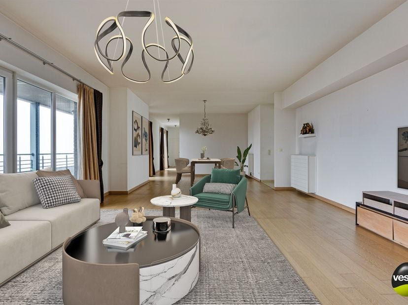 Dit riant appartement met spectaculair panoramisch uitzicht is gelegen op de 7de verdieping van Res. Gaerveld 1, Kramerlaan 15. Met een bewoonbare opp