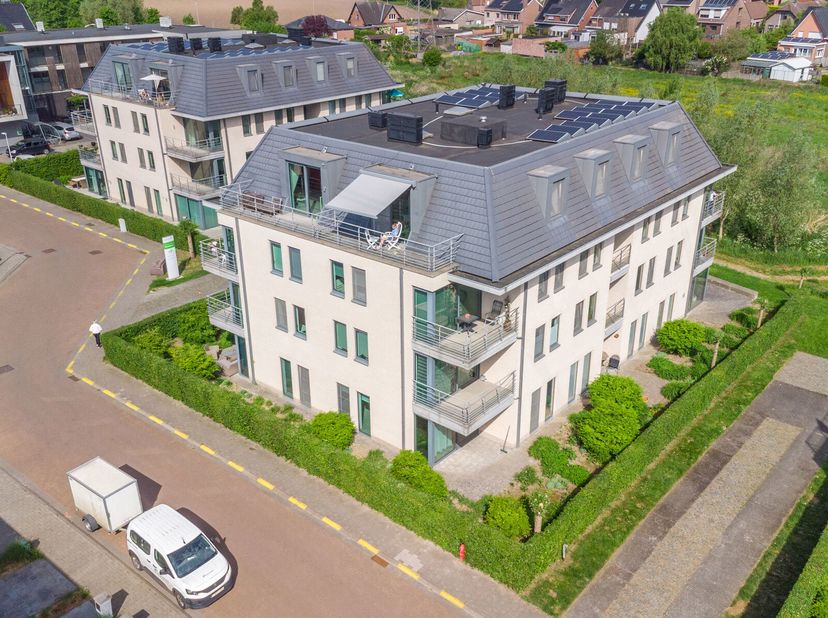 Appartement à vendre
                    à 2845 Niel