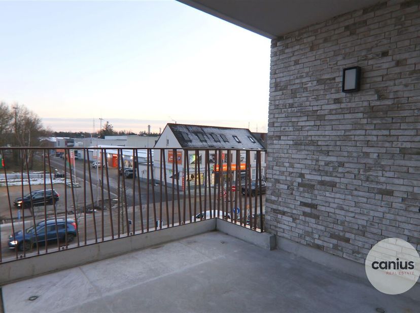 APPARTEMENT NOUVELLEMENT CONSTRUIT AVEC 2 CHAMBRES À COUCHER + TERRASSE &amp; PARKING&lt;br /&gt;
A Tessenderlo, la résidence Zuiderzand se trouve au numéro 25