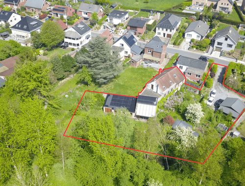                                         Woning te koop in Arquennes, € 525.000
