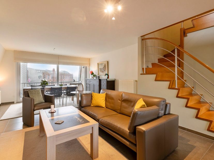 Wenduine : Duplex prêt à emménager (3e et 4e étage) fini avec des matériaux de haute qualité à vendre à quelques pas du centre commercial et de la mer
