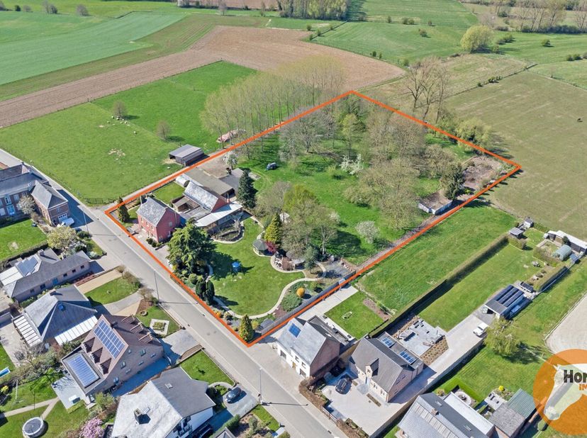 EERSTE BEZOEKMOMENT ZATERDAG 03 MEI VAN 9U TOT 14u (OP AFSPRAAK)&lt;br /&gt;
WOUBRECHTEGEM - Karaktervolle renovatiewoning op 1ha 25a 50ca&lt;br /&gt;
In het land