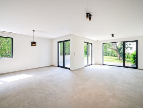                                         Villa à louer à Rhode-Saint-Genèse, € 2.500
