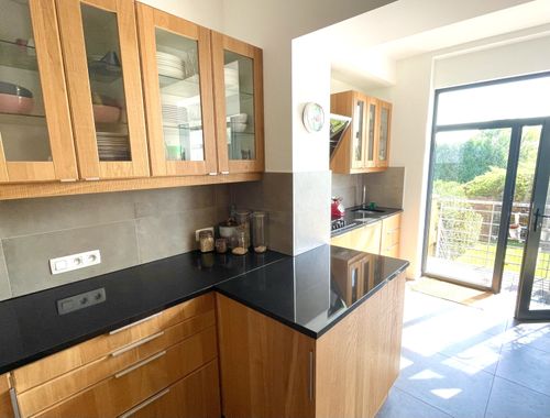                                         App. rez-de-chaussée à vendre à Dilbeek, € 437.500
