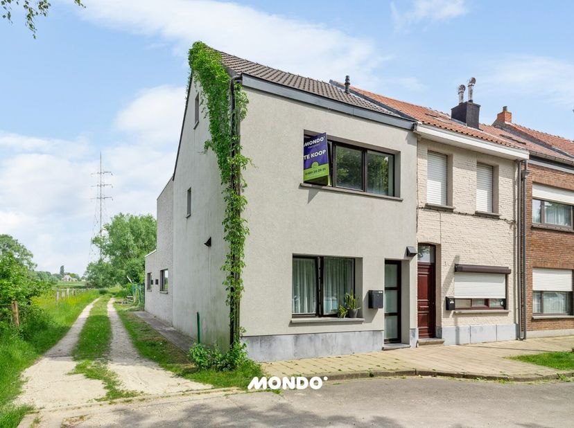 Op zoek naar een energiezuinige woning in een doodlopende straat in Schelle?&lt;br /&gt;
Neem dan zeker eens een kijkje!&lt;br /&gt;
Waarom is deze woning wat je